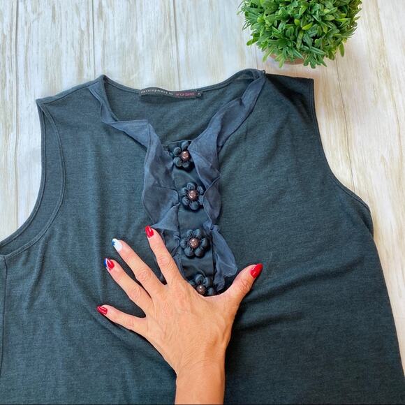 Development by Erica Davies Dark Gray Tank - Picture 10 of 16